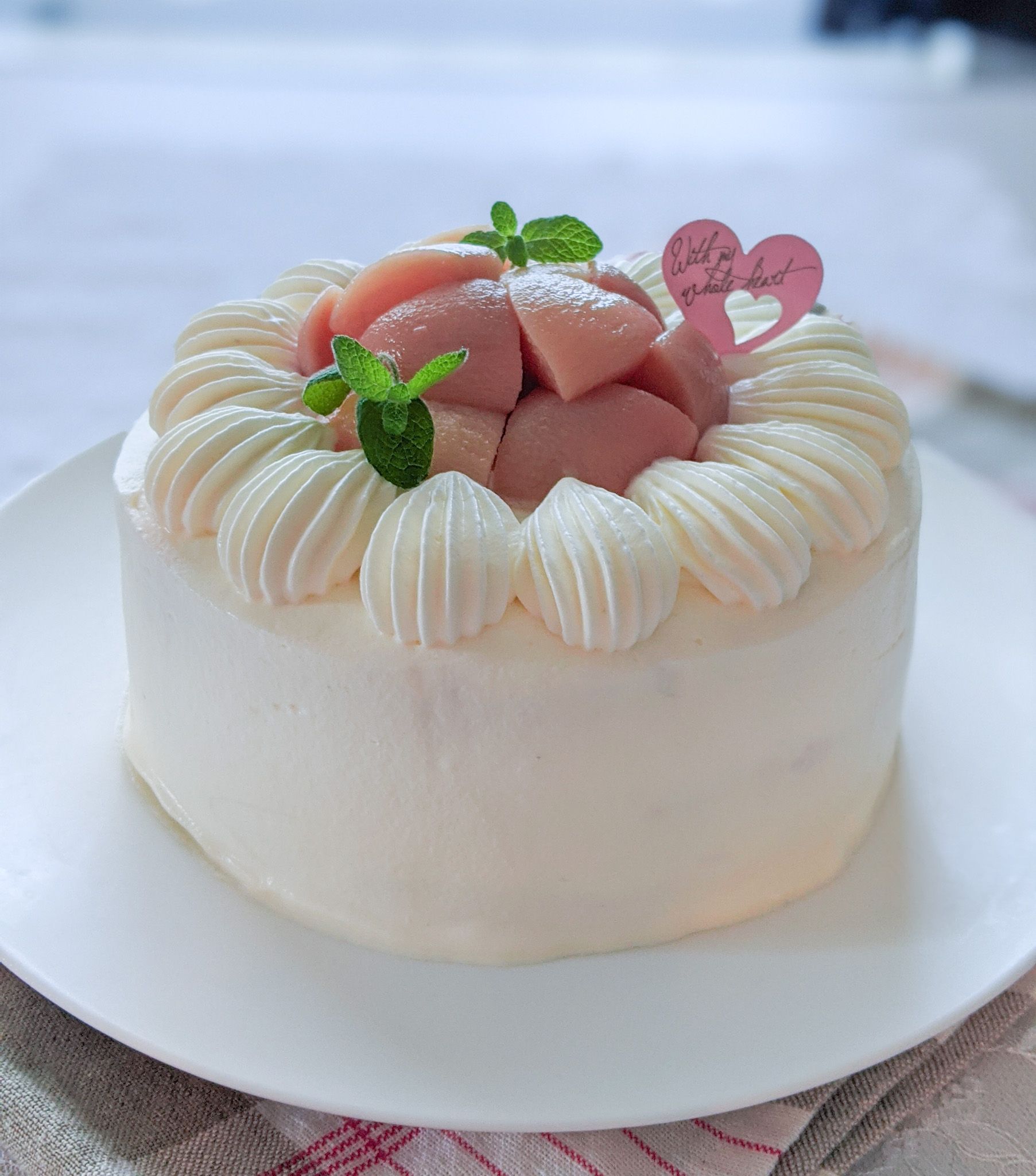 桃のショートケーキとパフェ風 参考レシピあり 毎日美味しい季節のお菓子