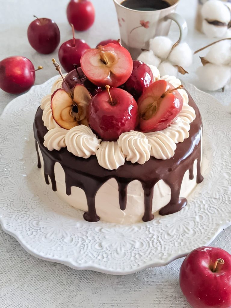 姫りんごとキャラメルのケーキ 毎日美味しい季節のお菓子