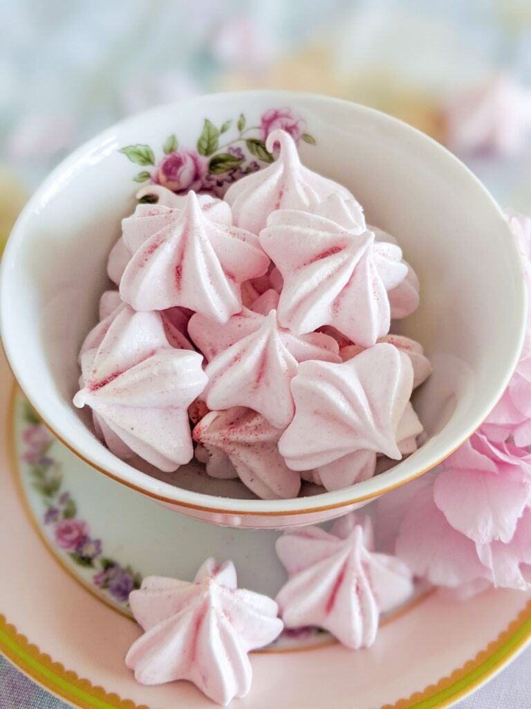 桜の焼きメレンゲ レシピあり 毎日美味しい季節のお菓子